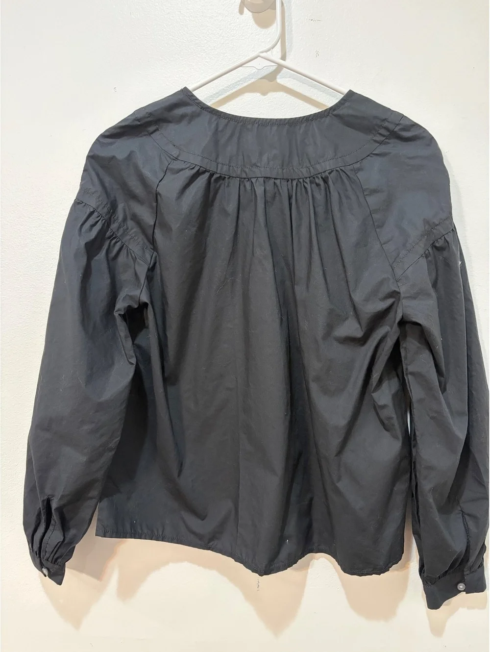 Shirred popover top in cotton poplin in black size XS